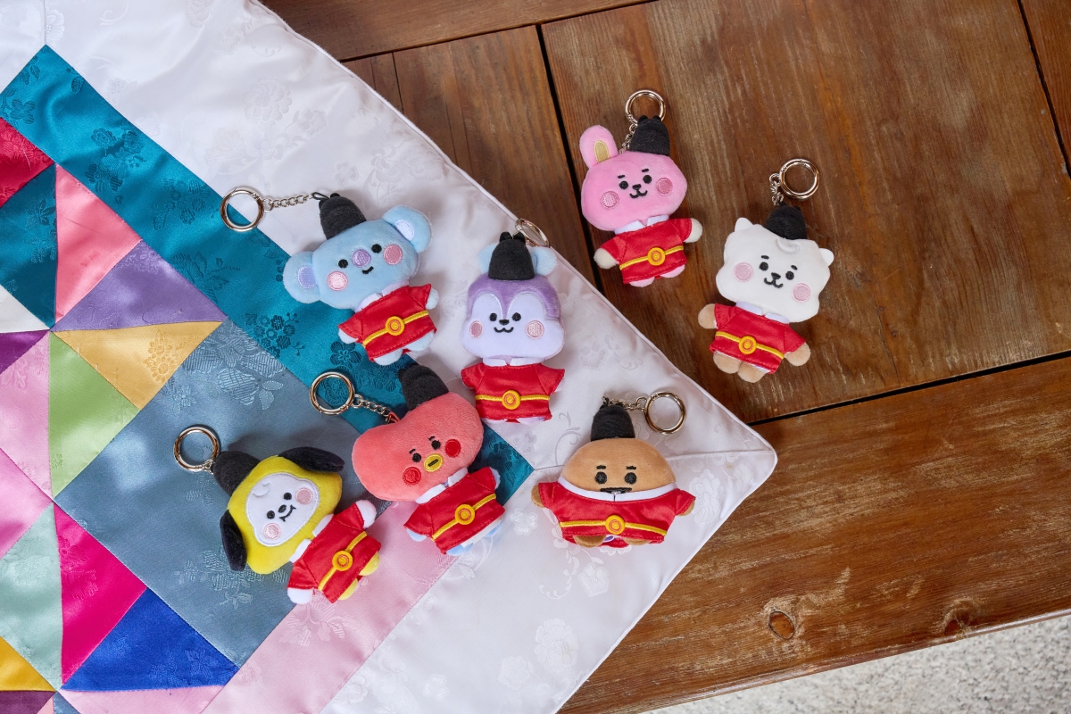 ベビー ぬいぐるみキーリング(K-EDITION2) TATA | LINE FRIENDS 公式  